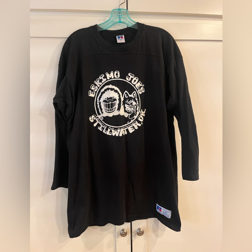 EUC Official Eskimo Joe’s Stillwater Oklahoma LS black w/white lettering T.